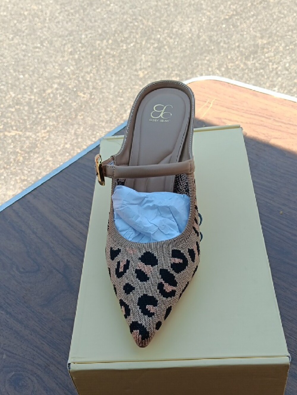 Leopard Print Tan Slingback Pointed Mule - Picture 2 of 3